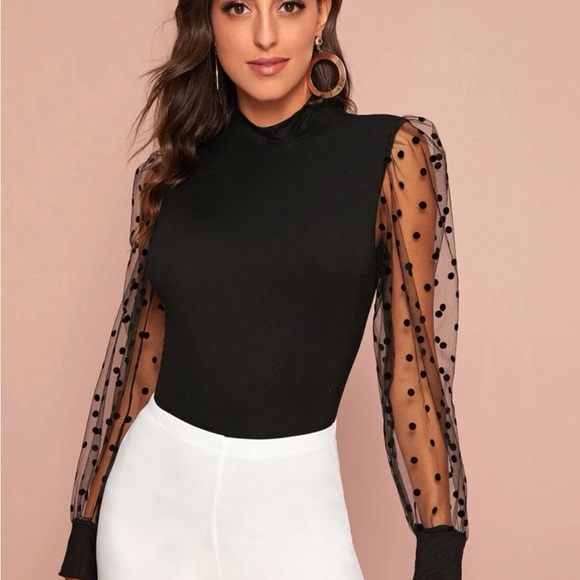 🎉HostPick🎉SHEIN Polka Dot Bishop Sleeve Top - Picture 2 of 6